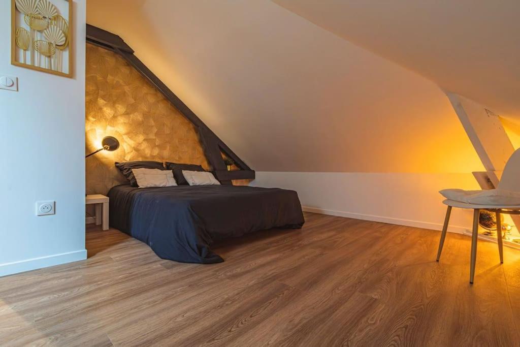 L'Azur Dore, Studio Pour 2 Voyageurs Isles-sur-Suippe Bagian luar foto