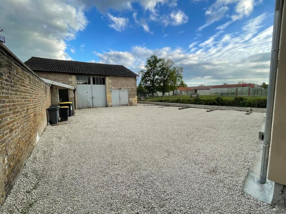 L'Azur Dore, Studio Pour 2 Voyageurs Isles-sur-Suippe Bagian luar foto
