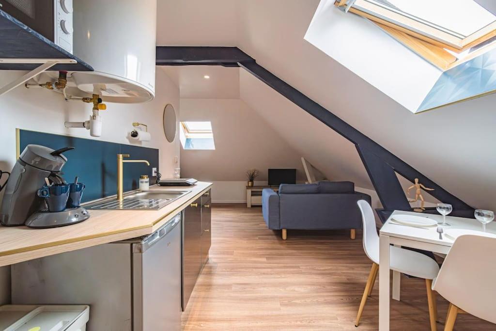 L'Azur Dore, Studio Pour 2 Voyageurs Isles-sur-Suippe Bagian luar foto